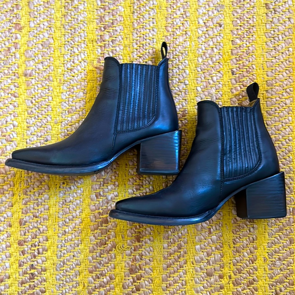 Sutro Battery Black Leather Western Block Heeled Boot Size 8.5